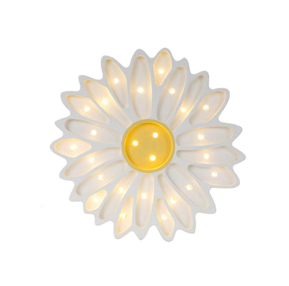 Little Lights Daisy Lamp